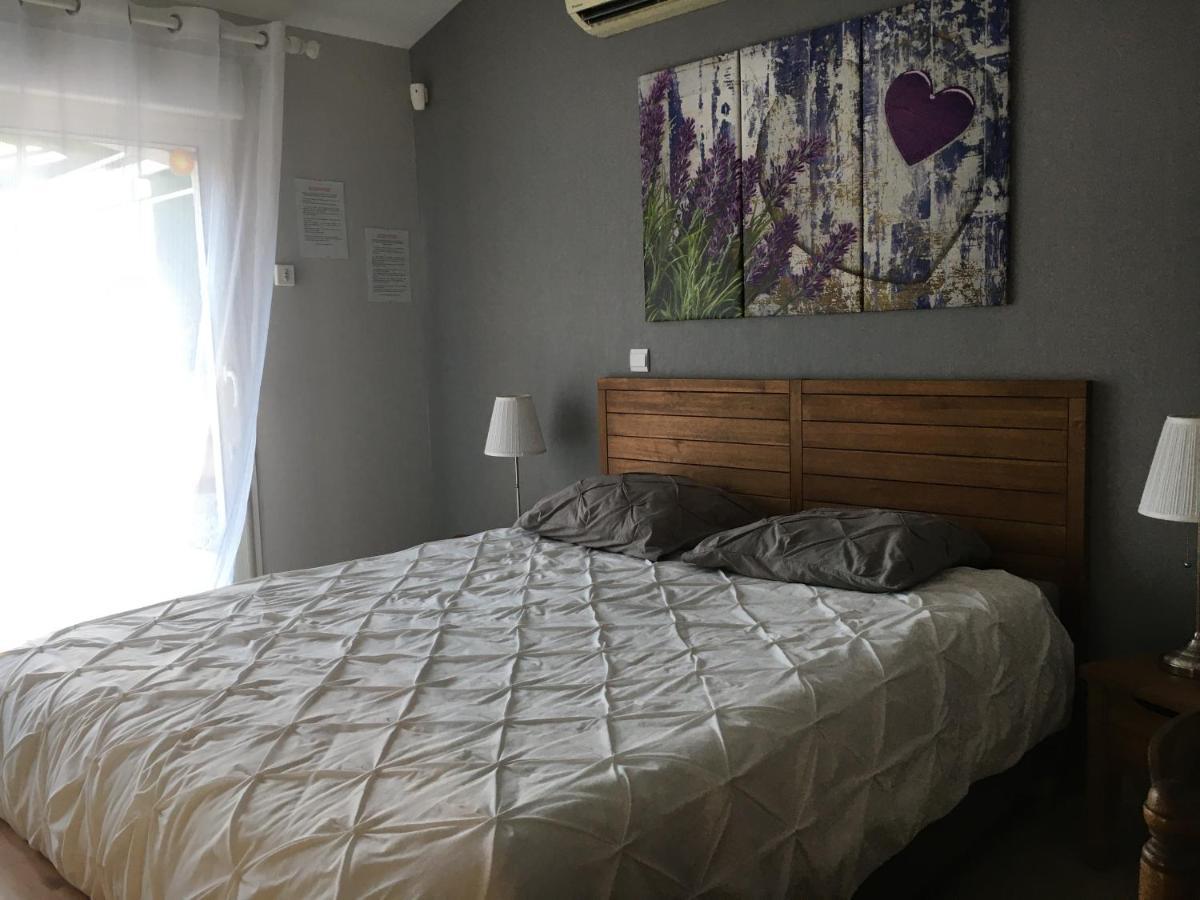 Bed and Breakfast Les Lavandes Alleins Zewnętrze zdjęcie